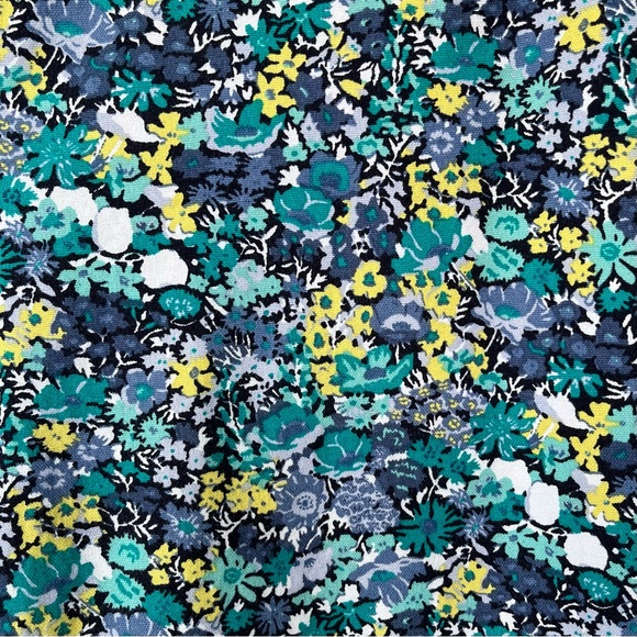 •LOFT• Riviera “Julie” Fit Floral Cropped Pants - Size 6 - Picture 3 of 11